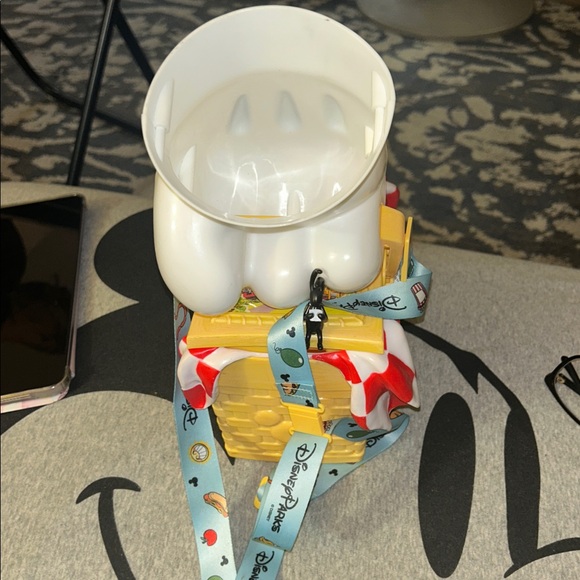 Disney Parks Mickey Minnie Picnic Basket Popcorn Bucket Strap Exclusive - Picture 8 of 15